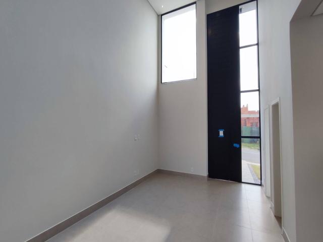 #23 - Casa para Venda em Valinhos - SP